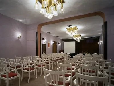 Hotel אופטיה