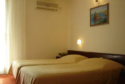 Hotel Opatija 2*,  Hırvatistan